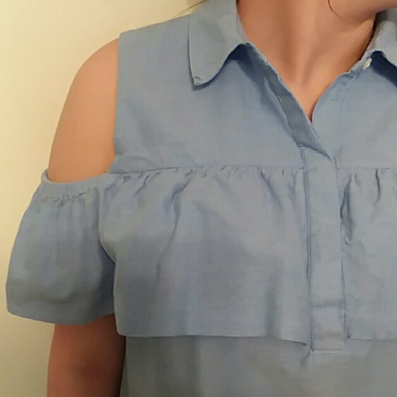 a.n.a Cold Shouler Top - Picture 2 of 5